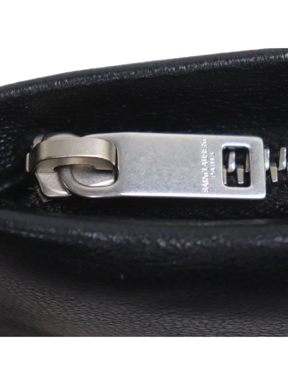 Yves Saint Laurent saint laurent